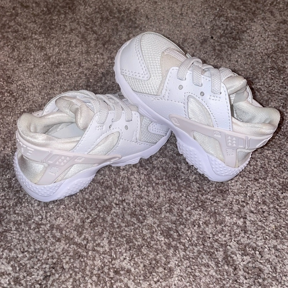 Baby Nike Huarache run shoes